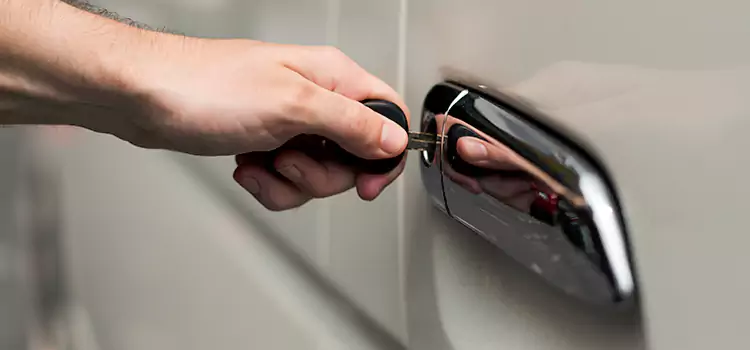 Why Choose Our Auto Locksmith Team in Winter Springs, FL?