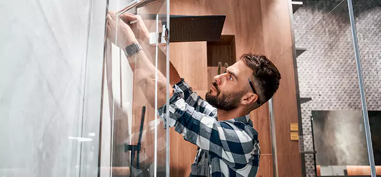 Replace Shower Doors with Frameless Winter Springs