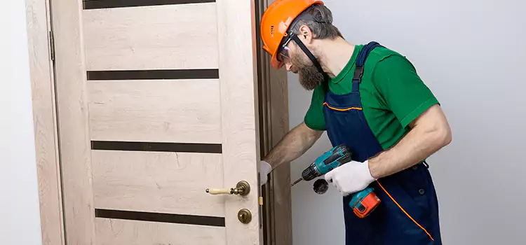 Replace Internal Door Handle with Lock Winter Springs